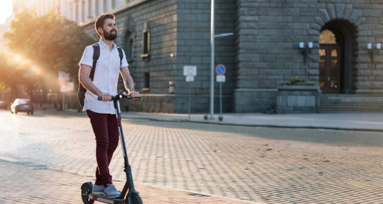Einkaufen in der Stadt mit dem E-Scooter: Zeitersparnis und Nachhaltigkeit?