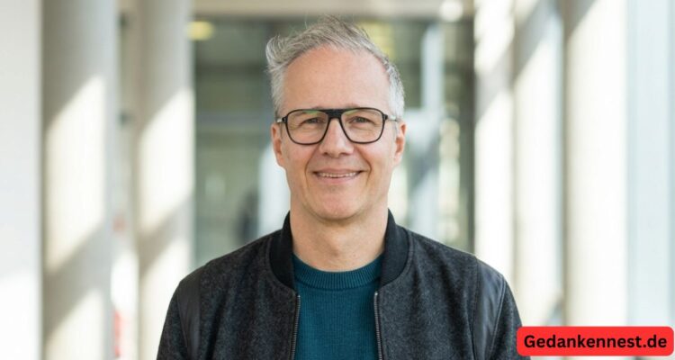 Jens Gideon: Vom Rennstrecken-Reporter zum preisgekrönten Podcast-Erzähler